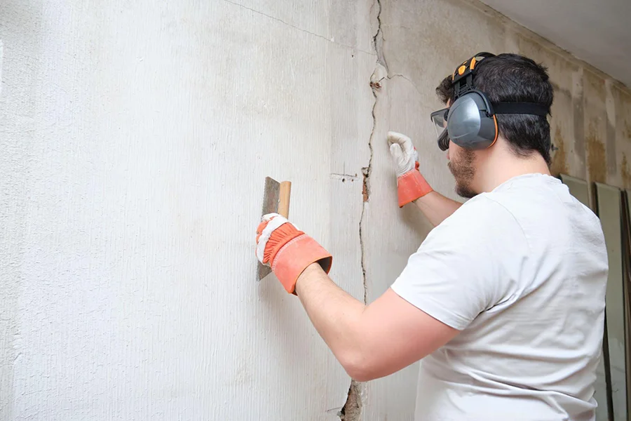 Cracked Wall / Structural Repair in Carthage, TX